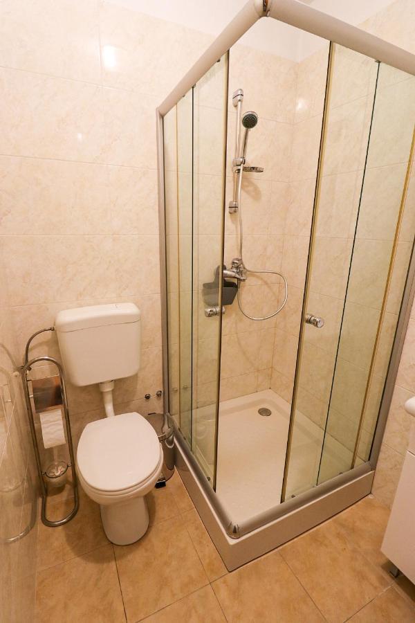 Apartment Anamaria With Seaview Petrčane Dış mekan fotoğraf