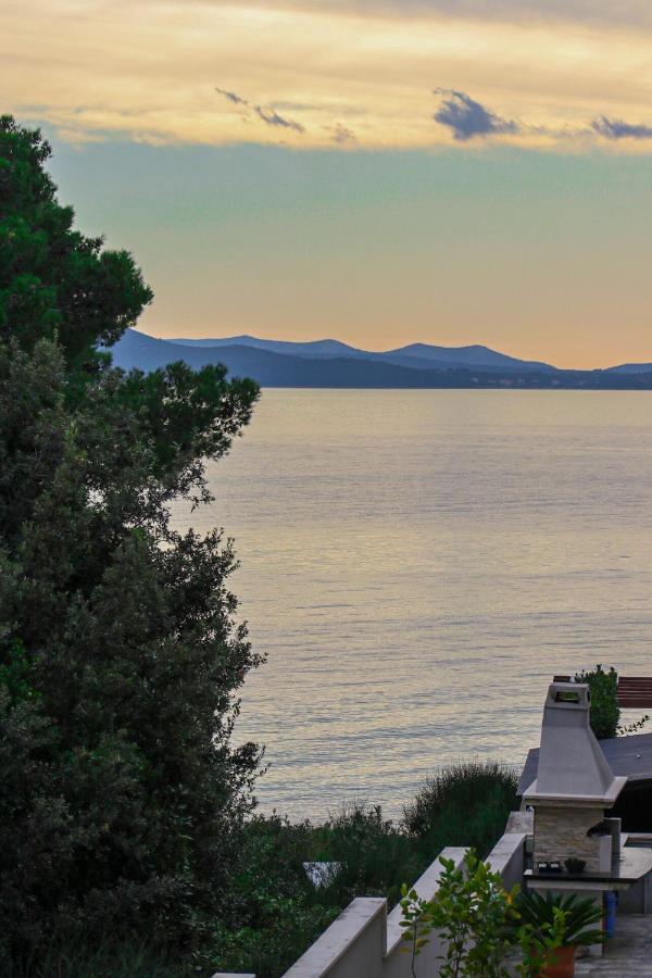 Apartment Anamaria With Seaview Petrčane Dış mekan fotoğraf