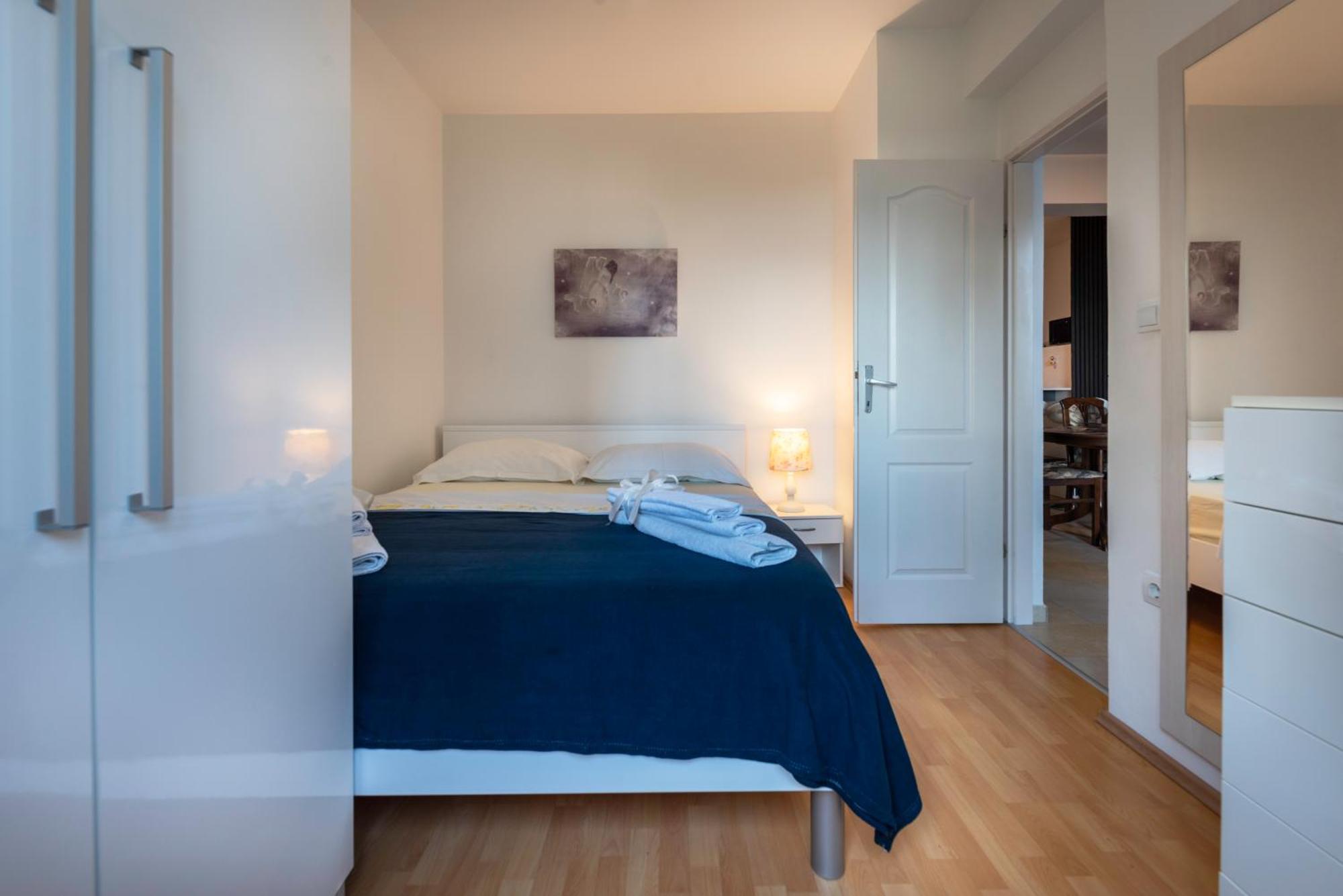 Apartment Anamaria With Seaview Petrčane Dış mekan fotoğraf