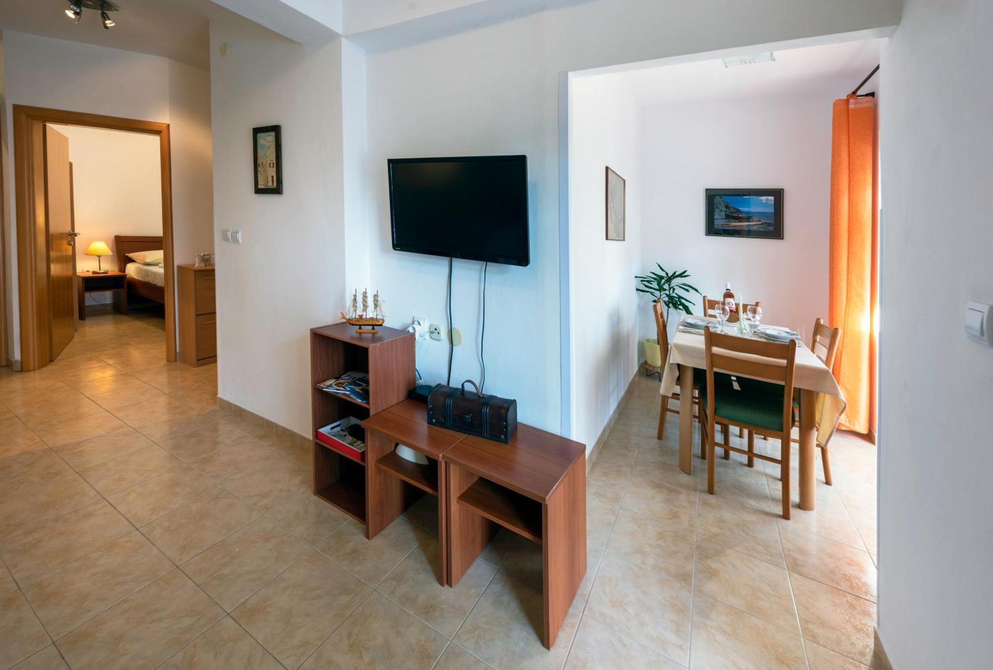 Apartment Anamaria With Seaview Petrčane Dış mekan fotoğraf