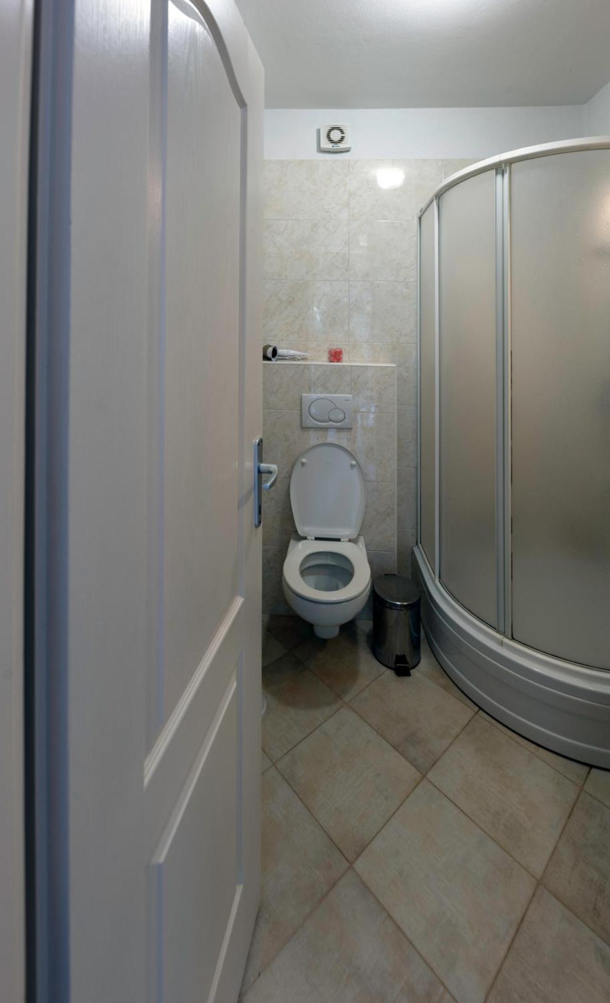 Apartment Anamaria With Seaview Petrčane Dış mekan fotoğraf
