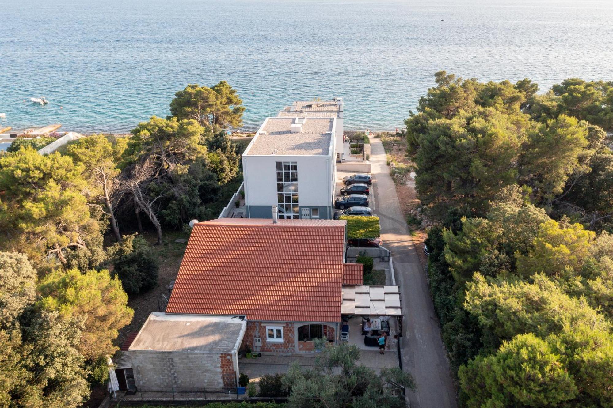 Apartment Anamaria With Seaview Petrčane Dış mekan fotoğraf