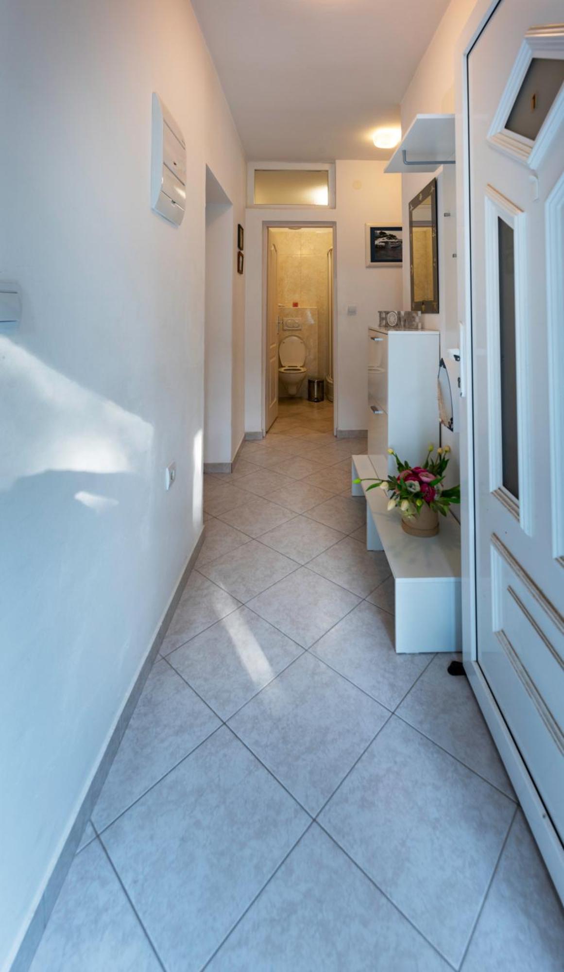 Apartment Anamaria With Seaview Petrčane Dış mekan fotoğraf